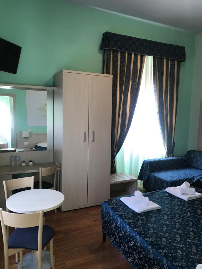 21 Aprile Accommodation Roma Ngoại thất bức ảnh