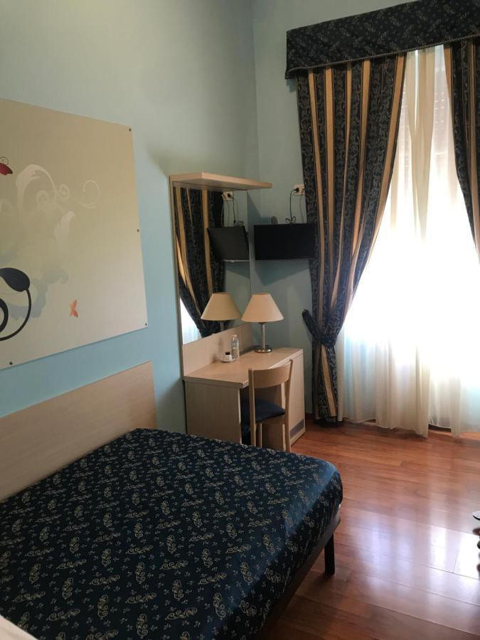 21 Aprile Accommodation Roma Ngoại thất bức ảnh